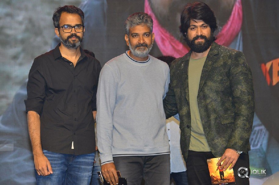 KGF-Movie-Pre-Release-Function-Photos